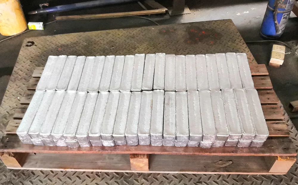  Свинцовые стержни с сырьевым материалом из чистого свинца 99.97% от Selayang Metal Industries Sdn. Bhd. Малайзия