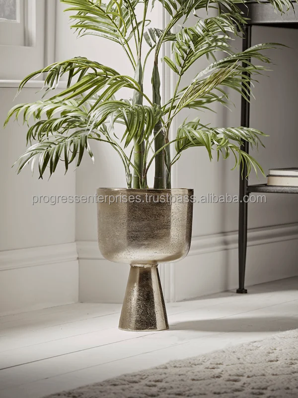 Luxury stylish Flower Pots and Planters wholesale price