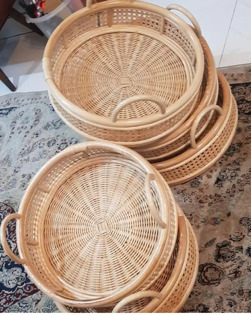  Лоток из ротанга ручной работы с ручками-Плетеный многоцелевой лоток прочного ротангового волокна