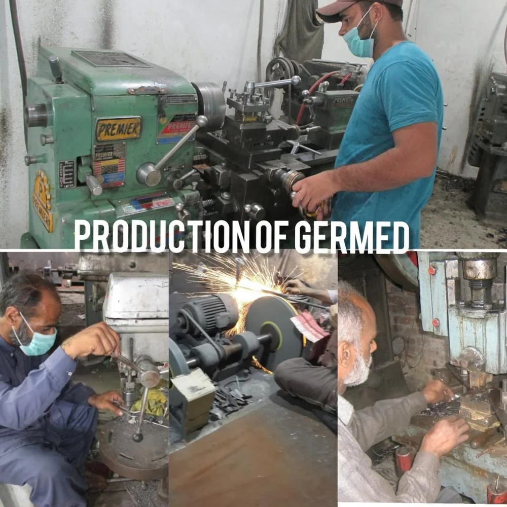 Manufacturer Supplier Wholesale Dealer Stainless Steel Crossed Handcuffs With Lock Restraints / Crossed Handcuffs With Padlock