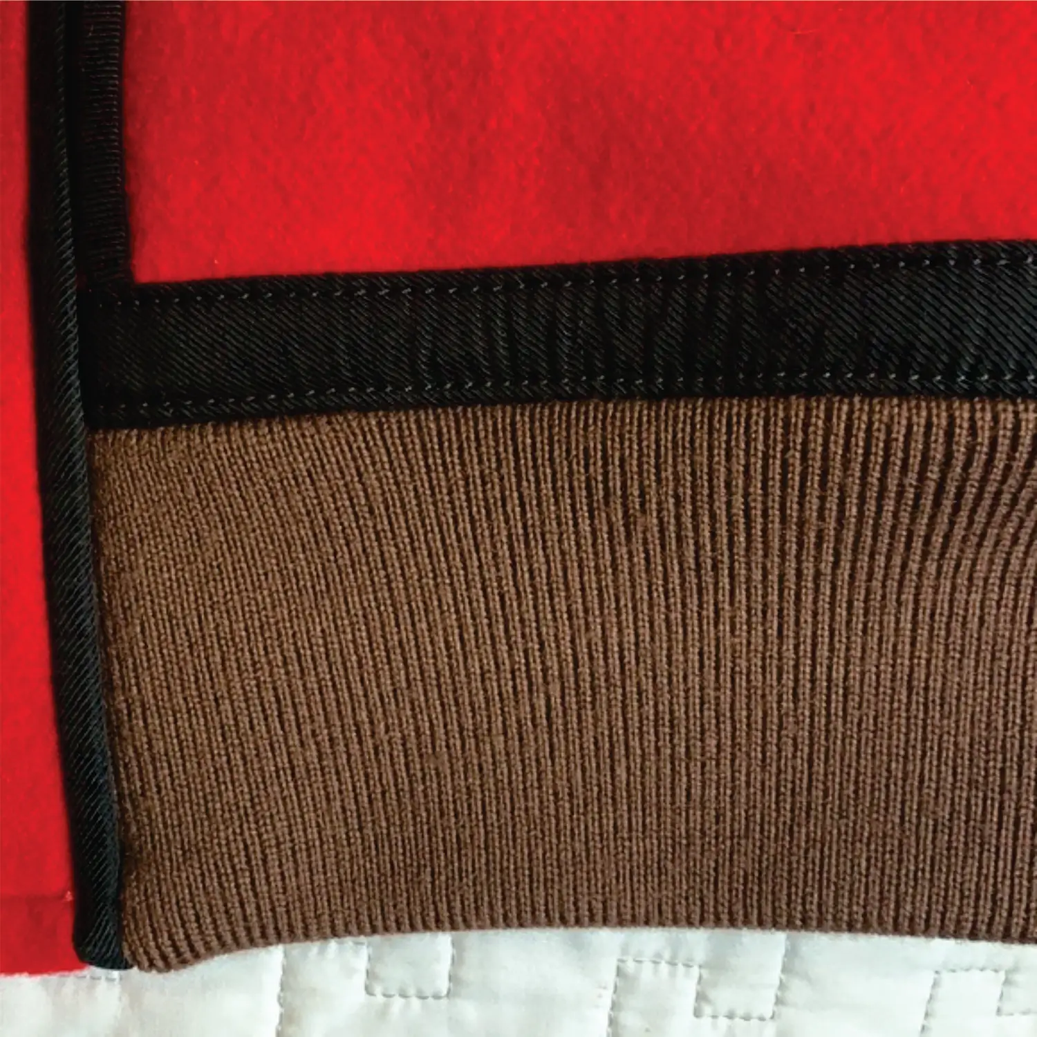 Пользовательский бейсбол Letterman логотип Varsity куртка черный кожаный рукав и красная шерсть с боковым карманом