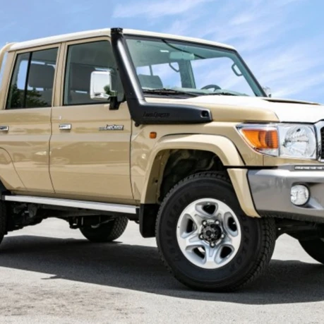 Б/у пикап/фургон Toyota Land Cruiser 70