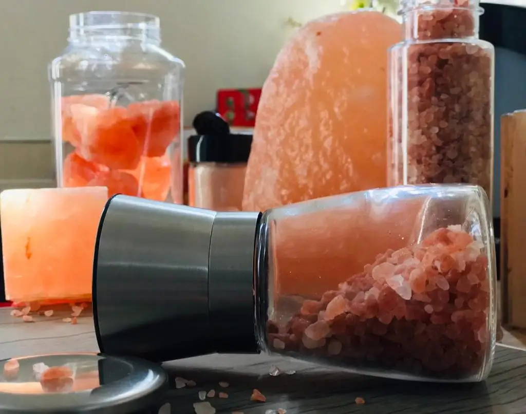 Лучшая поставка чистой и йодированной очищенной пищевой соли по низкой цене естественная каменная пищевая светло-Розовая Соль оптовая продажа