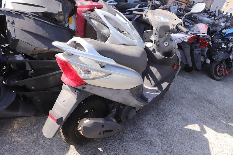 
Used Kymco V2 125 Scooter Motorcycle from Taiwan 