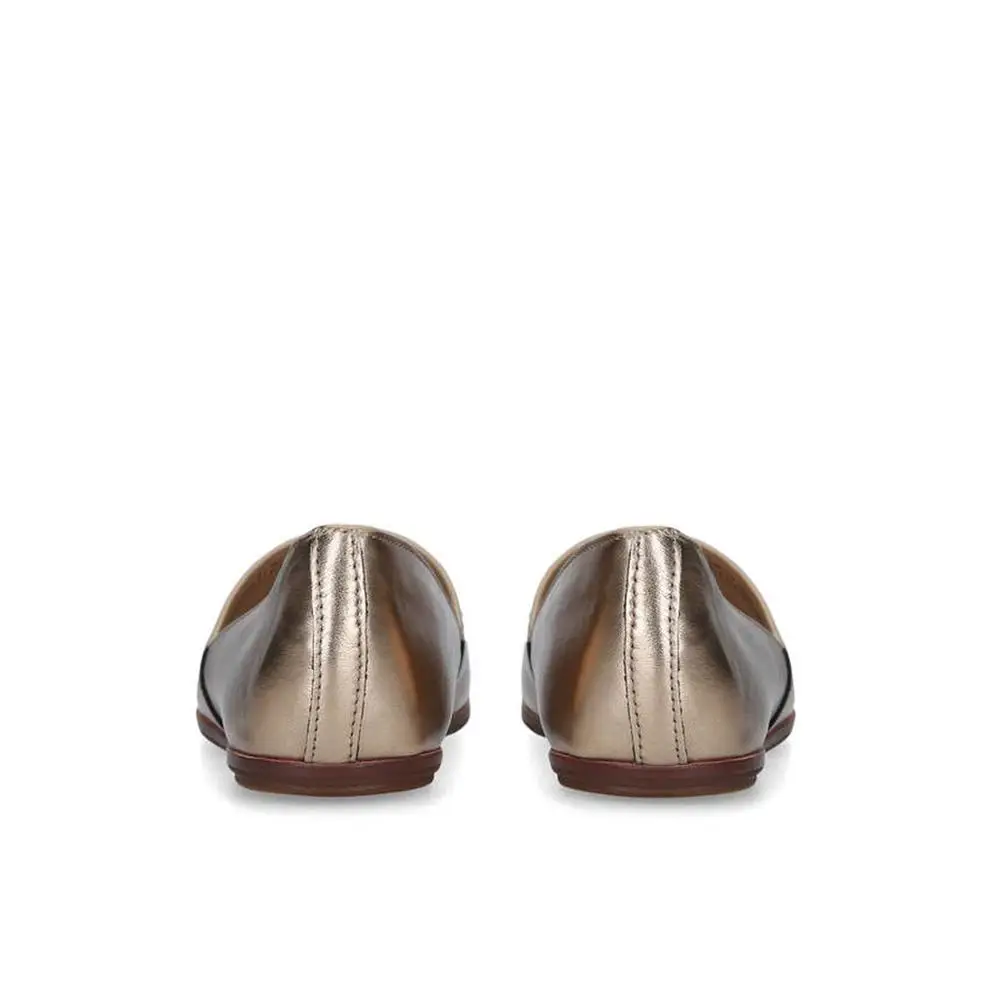 New style designer sandals women famous brands used golden color pointed toe ladies flats pumps flat fancy sandals branded shoes