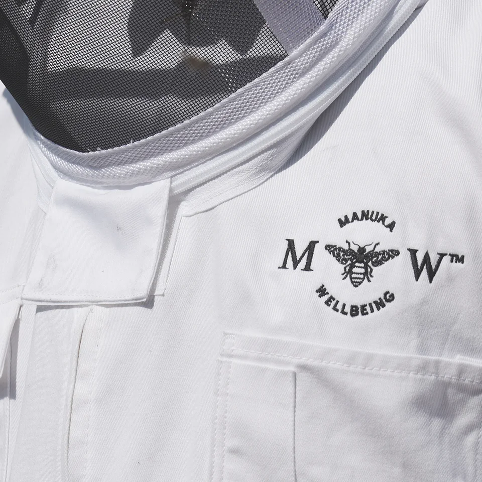 Manukawellbeing - UMF 20+ / MGO 850 + 150G, Premium 100% New Zealand Manuka Honey