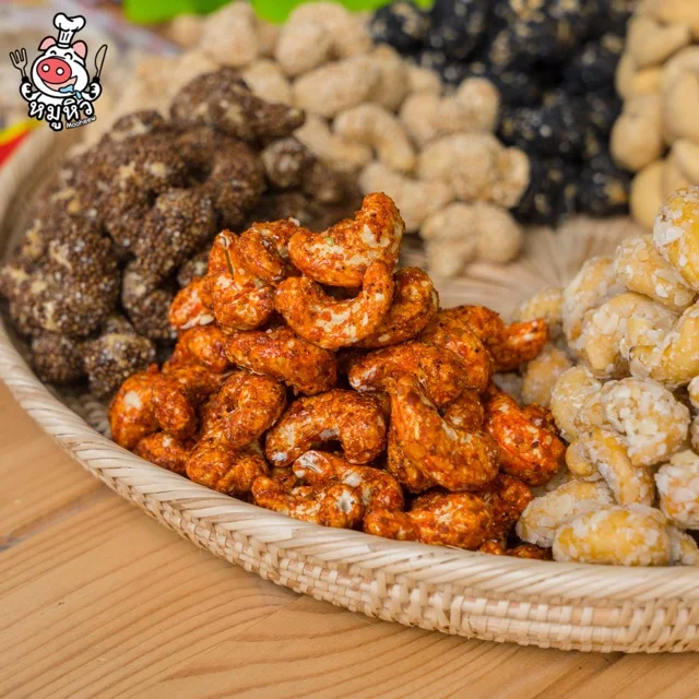 
GMP Certification For Tom Yum flavor Cashew Nuts With The Base Of Tasted Is Sour And Spicy 