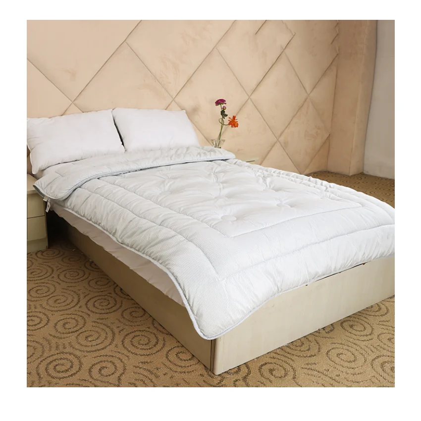 Best Selling Winter Blanket Soft Breathable Warm Handmade 100% Cotton Quilted Duvet With Applique Pattern Made in Vietnam