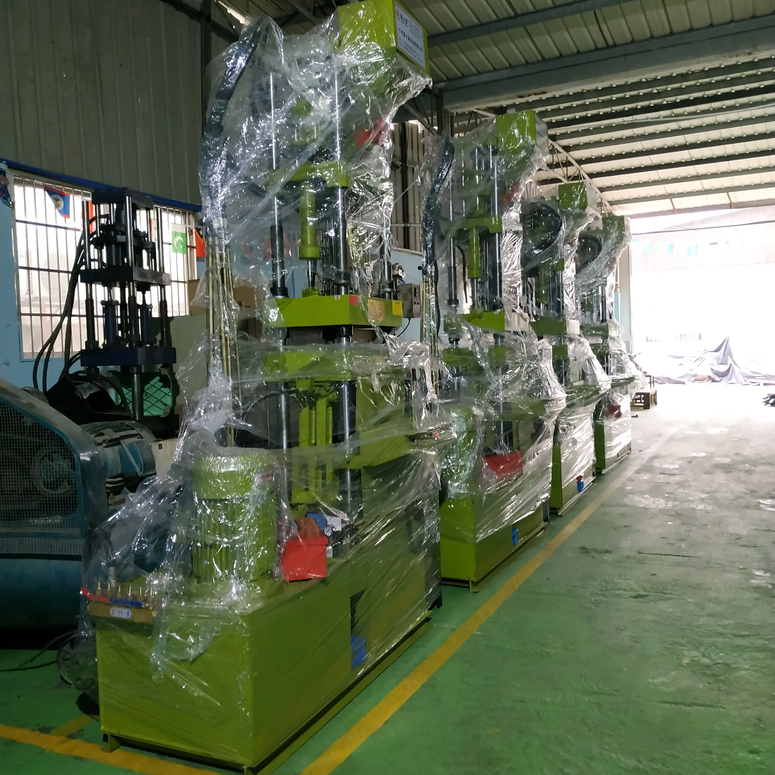 vertical plastic Injection Molding Machine for Air Filter Parts Element Vertical  Automatic PLC