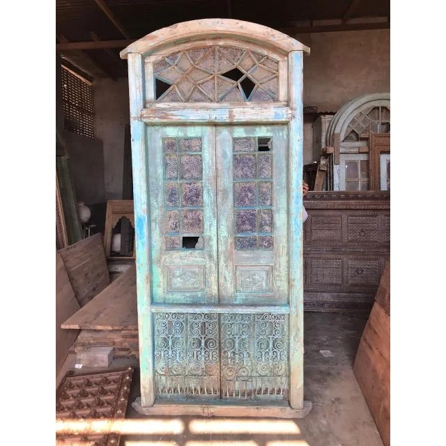 Antique Carved Indian Front Door Solid Wood Old Exterior Swing Open Style Finished with Decoration Feature