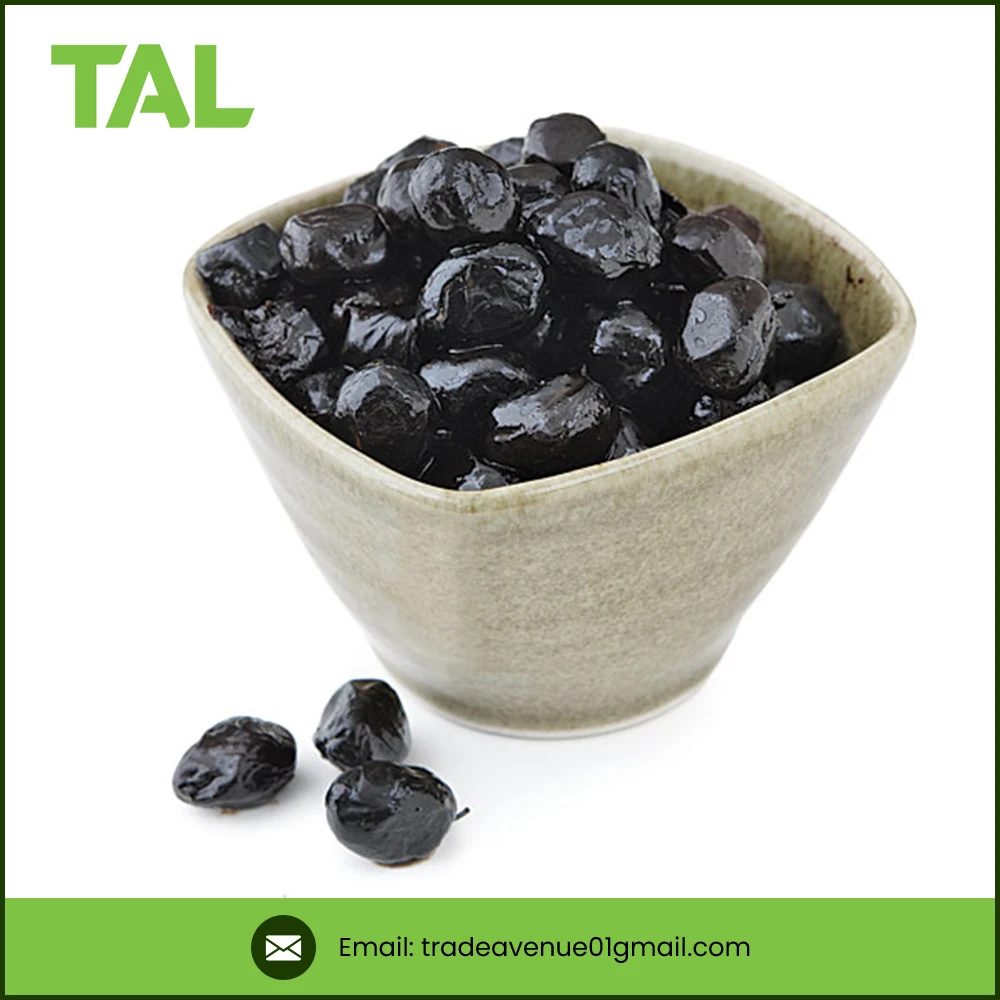 Свежие оливки черные на