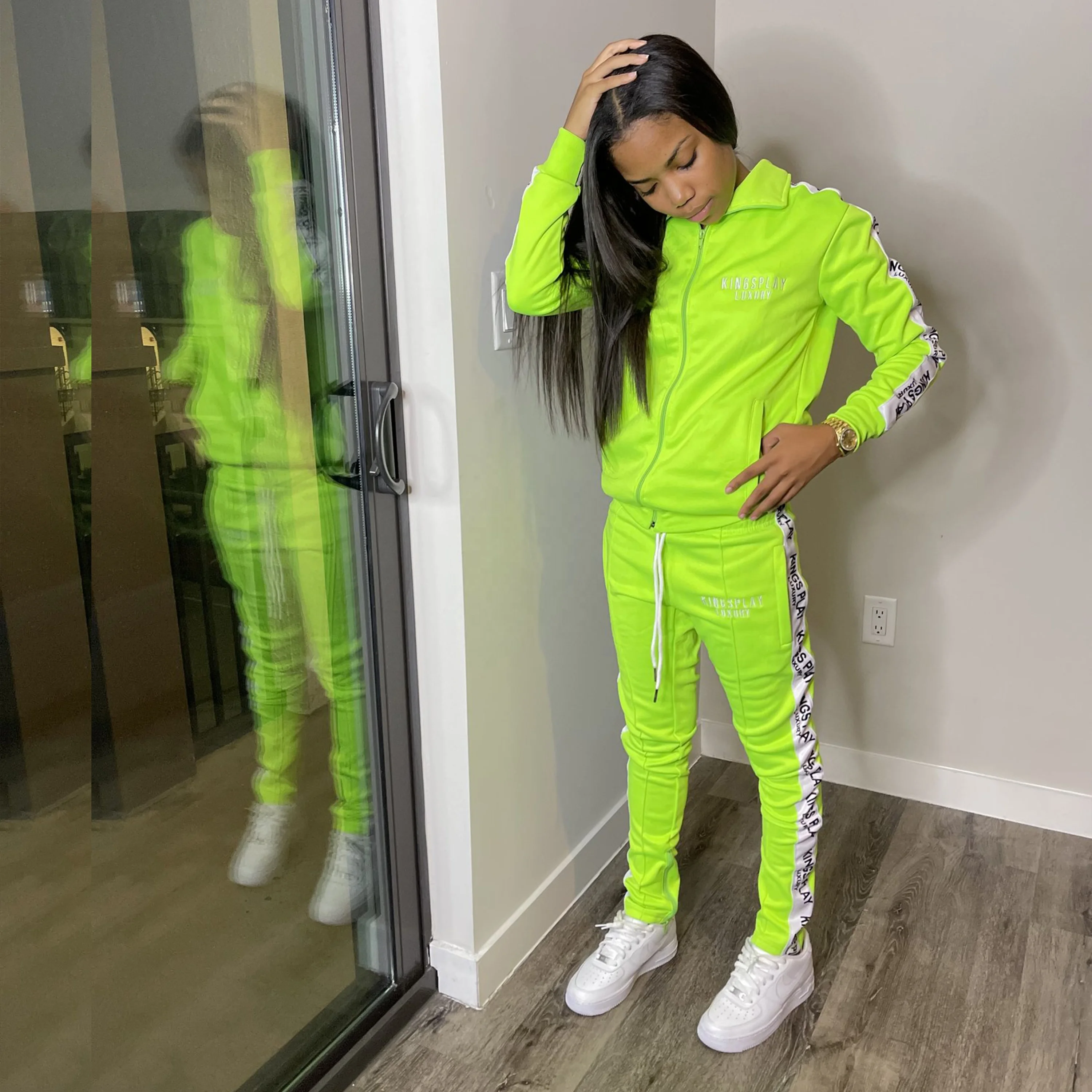 High Quality Custom Unisex Tracksuits with Side Strips custom set Workout for men Wholesale Customize tracksuit women Sweatsuit