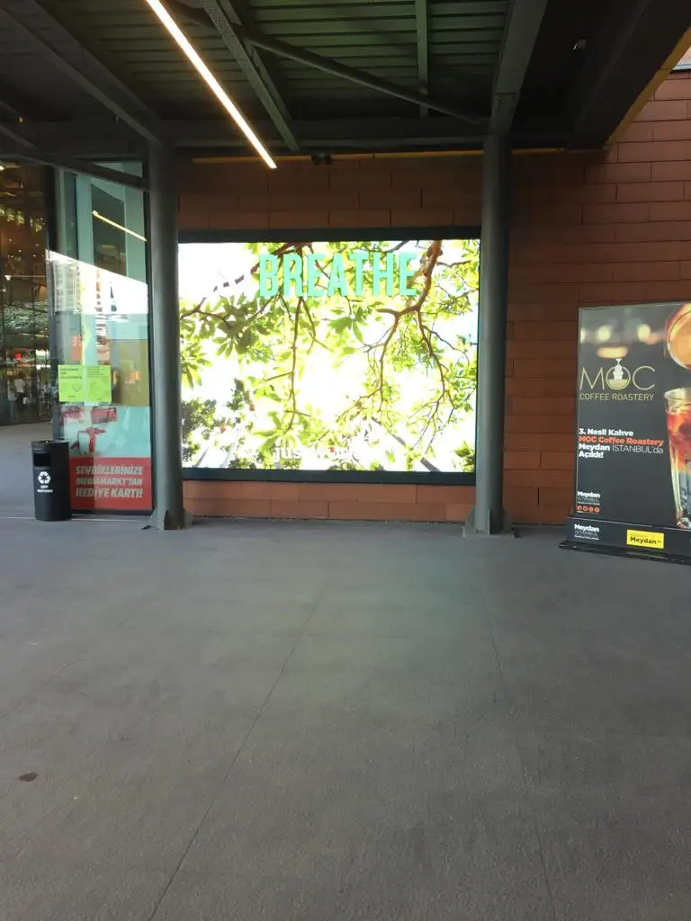 NEW LED Screen Outdoor Advertisement LED Screen High Quality with Competitive Price for Advertising