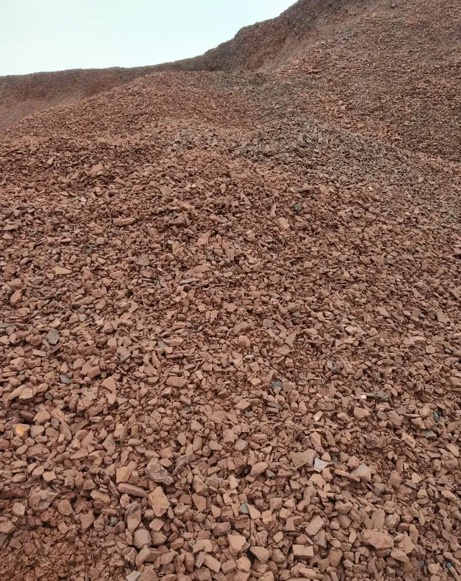  Высококачественные железные руды мы-один из легенд о поставщиках железной Индии. Наши куски и руда высокого качества.