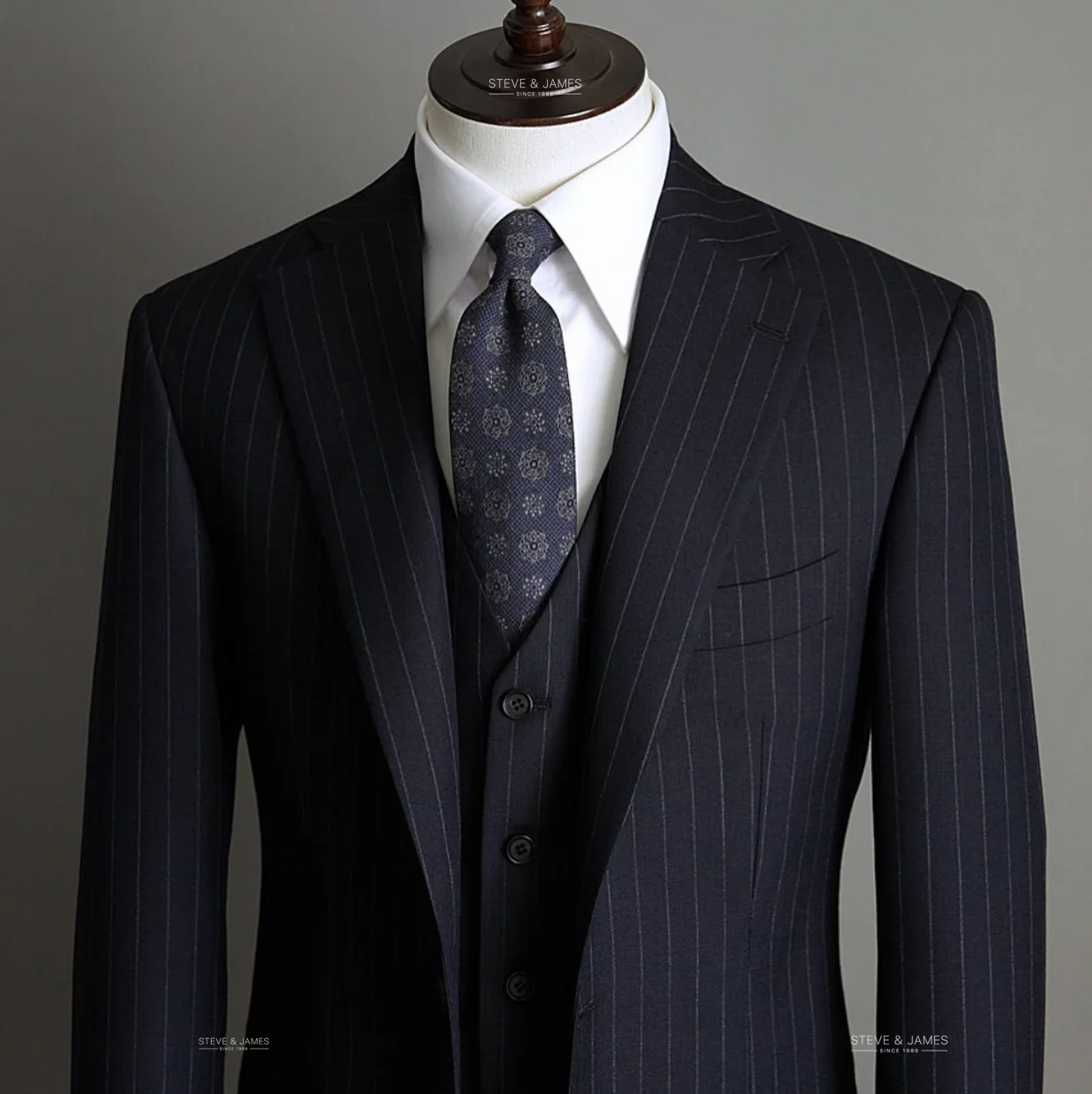 Best OEM Wool & Silk Design Men Suits for Men From Steve & James