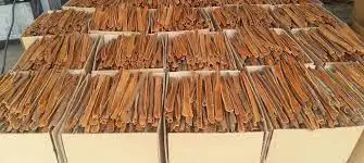 Cinnamon Top product 100% Natural Dried Cinnamon powder made in Vietnam 2022 cinnamon oil Chilli & Pepper