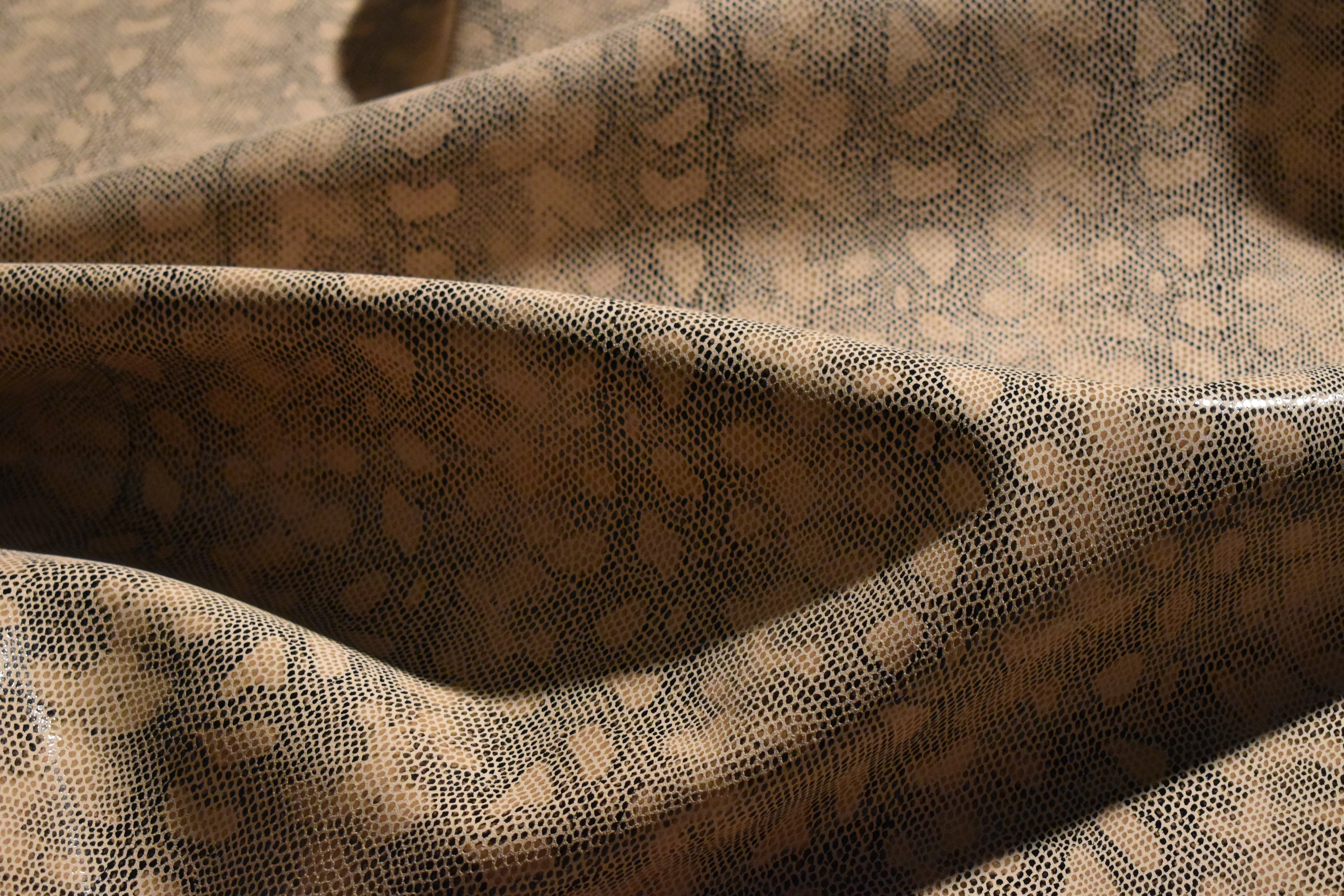 SnakeSkin Leather Made Italy in Cow Split Leather Perfect for Cool Shoes Belts and Bags