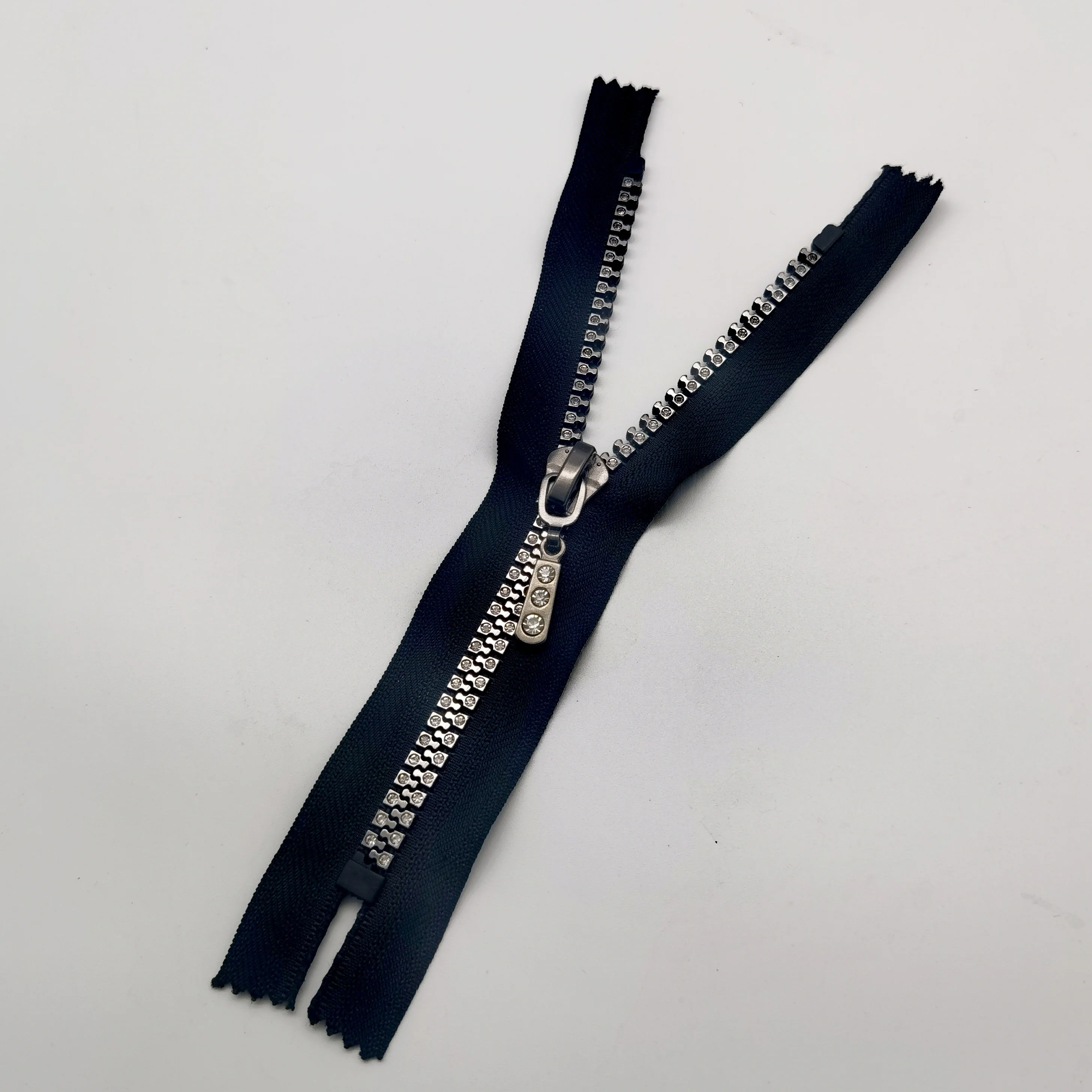 Fancy No.5 Rhinestone  Zipper Auto Lock  50 60 70 80 90cm