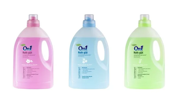 FRESH SAKURA ANTI SMUDGING LAUNDRY DETERGENT BOTTLE AND REFILL BAGS