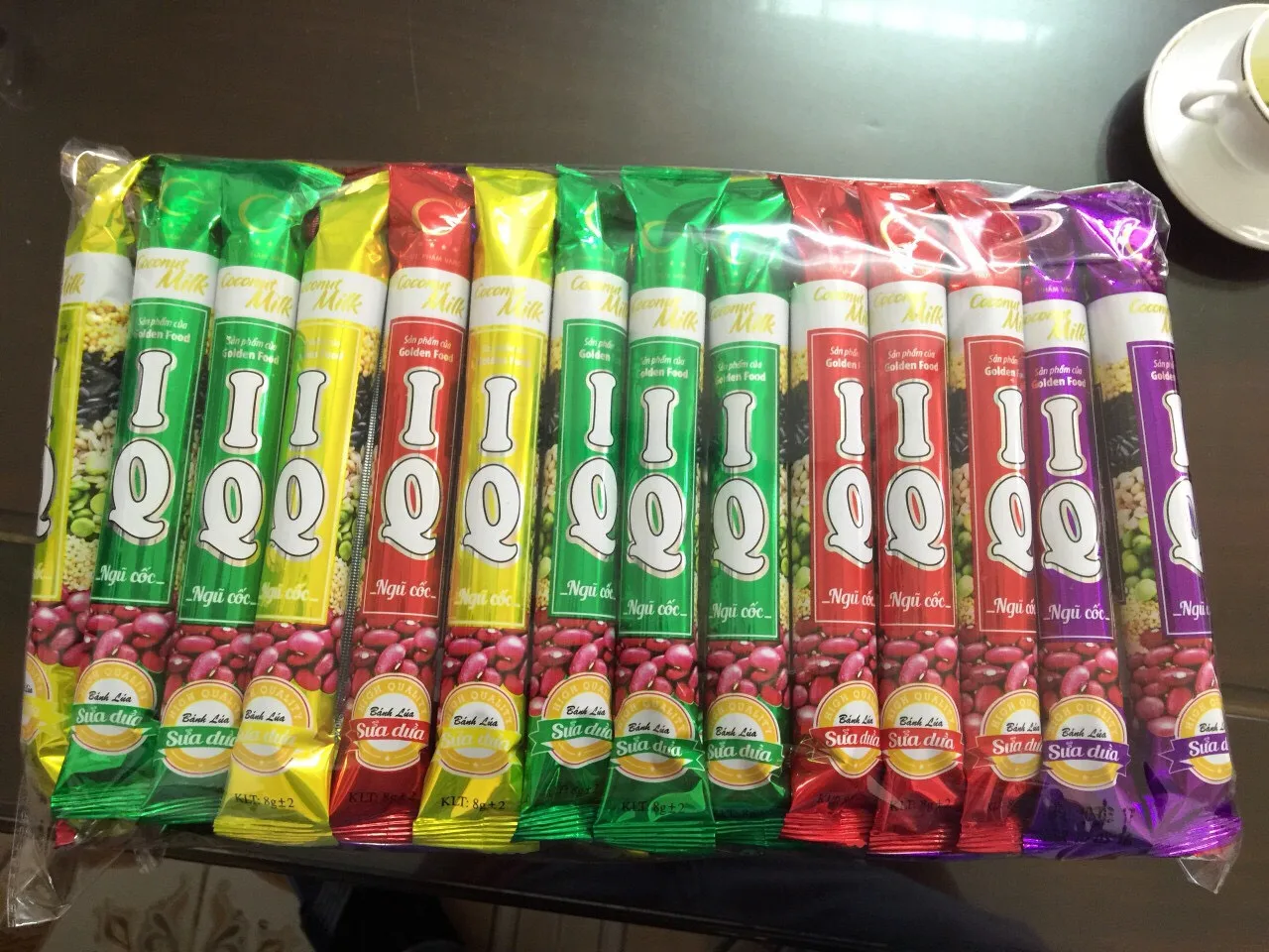 Top selling Good price Vietnam Factory Milk Puffed Rice Roll Cracker 40pcs per box