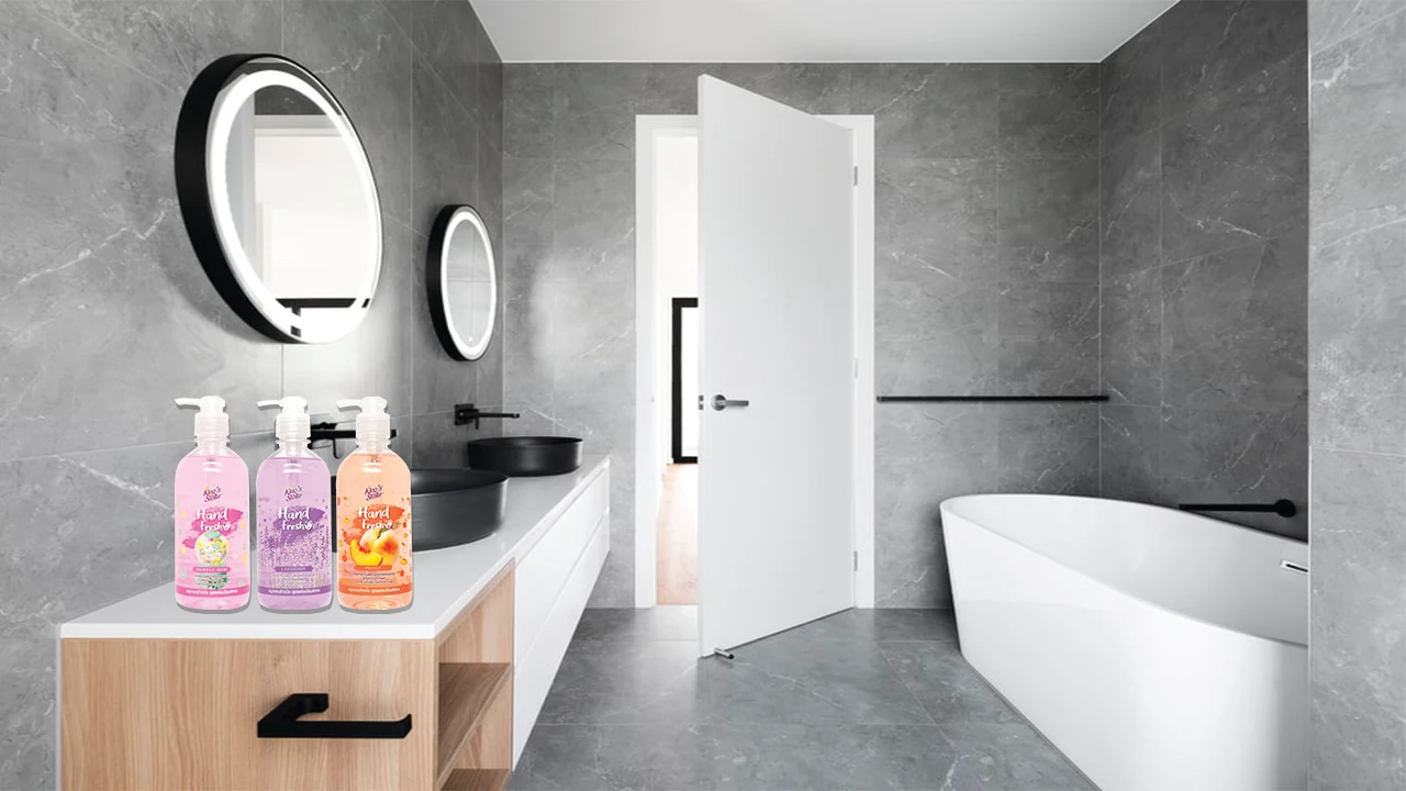 Premium Quality of Hand Fresh Extra Mild Liquid Soap 450 ml. Peach Scented from Thailand