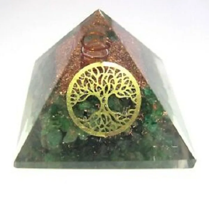 Beautiful Spiritual Healing Crystals Green Aventurine Orgone Pyramid Energy Protection Orgonite EMF Protection Pyramid