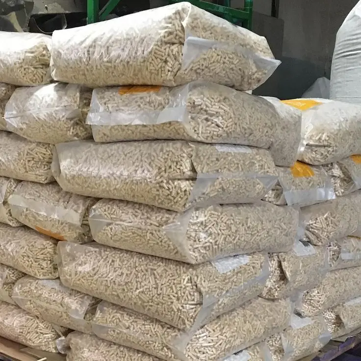 Wood Pellets DIN, EN Plus-A1, EN Plus-A2 Pine, Beech wood pellets of 15kg for sale