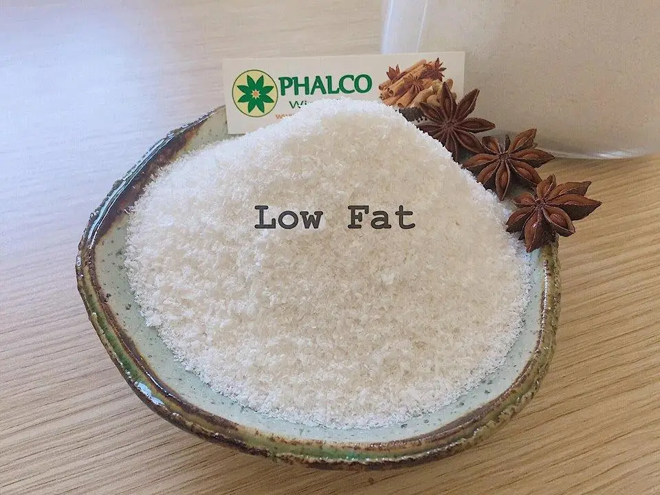 Осушенный кокос с высоким содержанием жира среднего класса хорошая цена