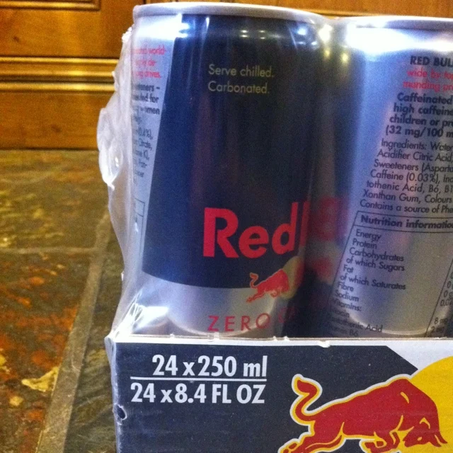 Red bull energy drink / Red Bull 250 ml Energy Drink / Wholesale Red bull for sale