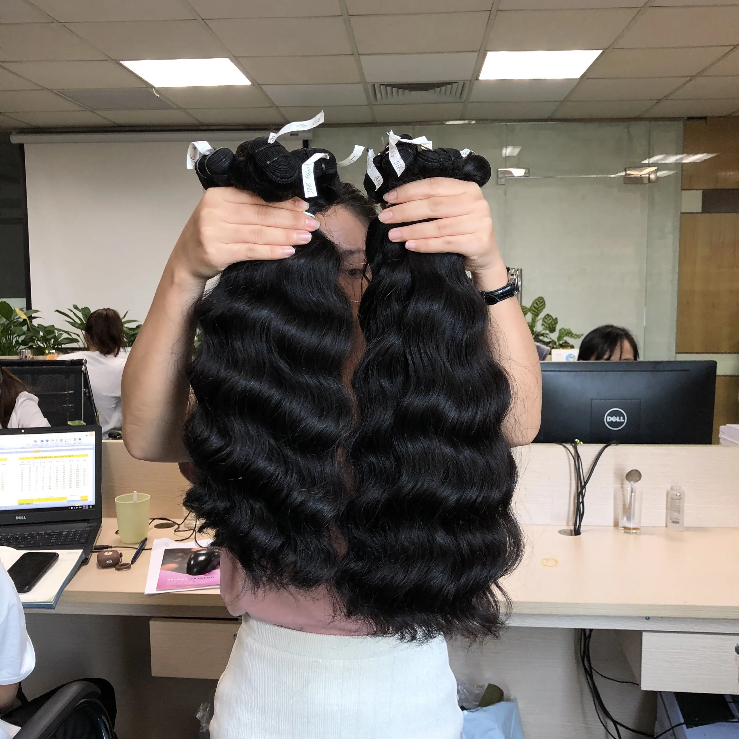 Волосы Belady натуральные волнистые 100% русские пряди волос 100 грамм с> = 60% длинное соотношение без химической обработки