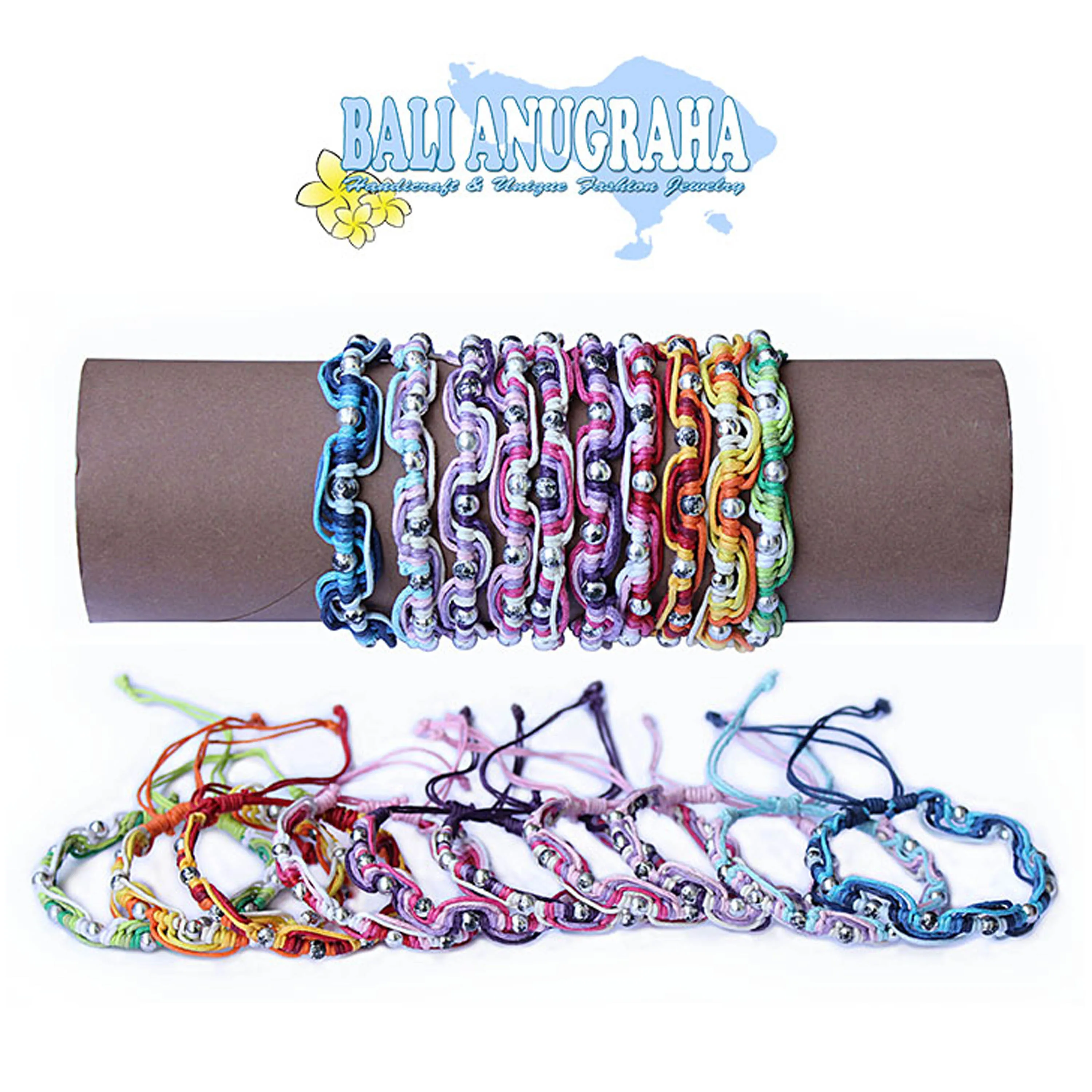 Плетеный браслет с уникальными бусинами Бали