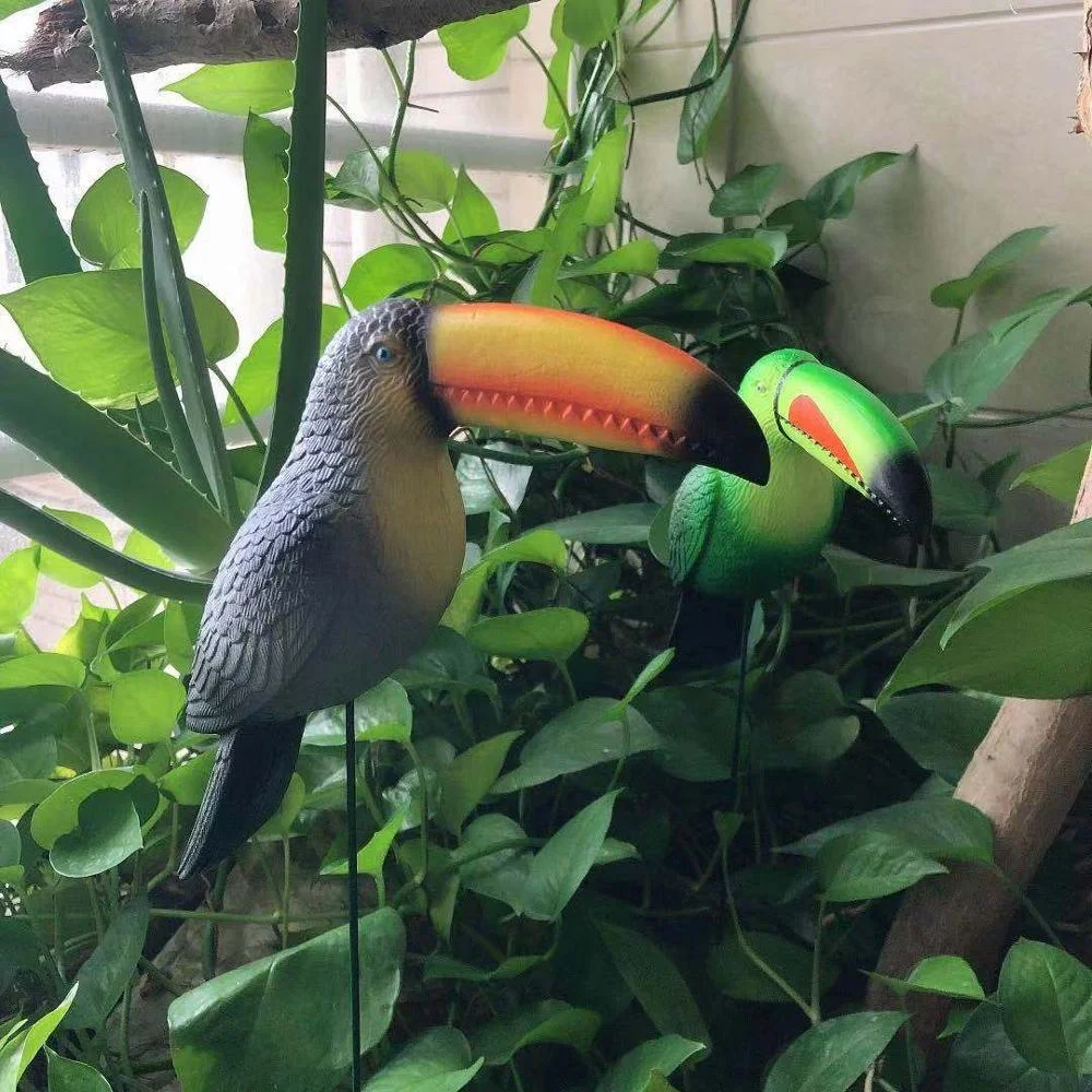 Osgoodway Factory Wholesale Hylaea Toucan Bird Garden Stake Decor Funny Plastic Garden Ornament Lawns Flower Style Edging Home