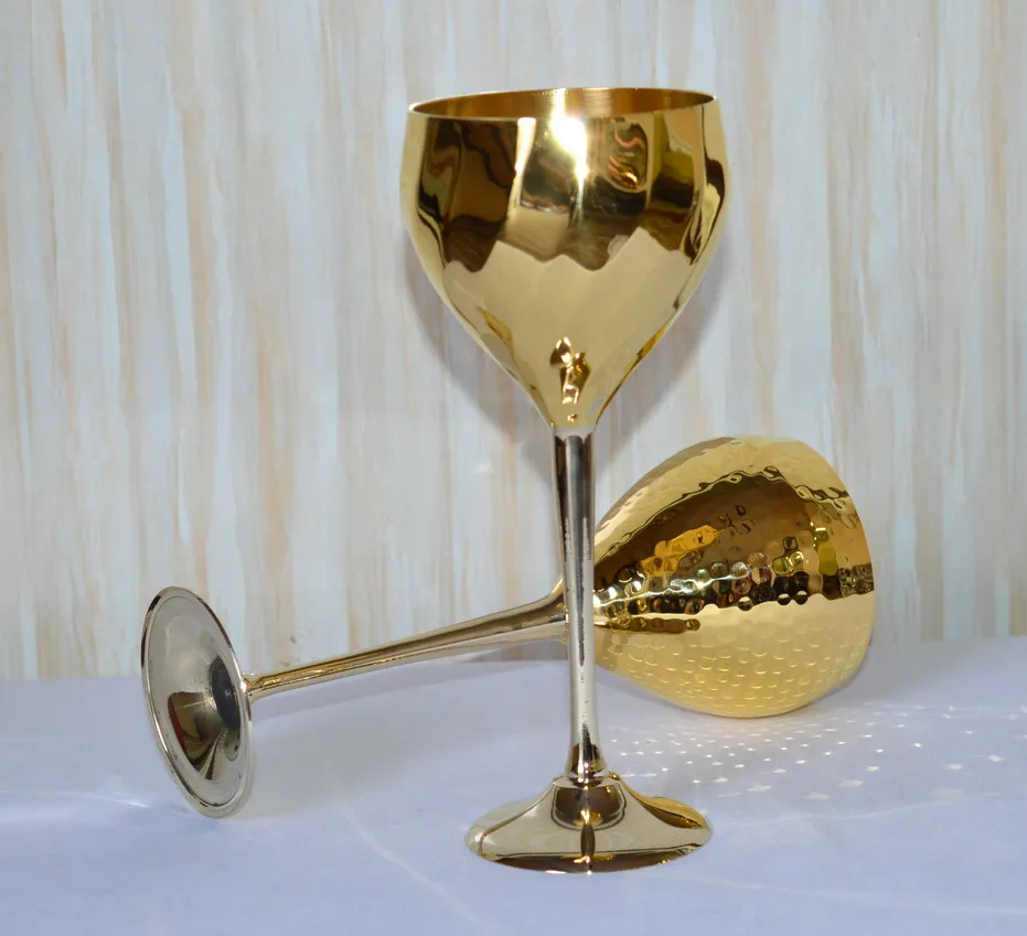 Fancy Hot Royal Brass Shining Polish Wine Goblet Glass For Home Hotel Bar Antique Royal Brass Goblet Glass Hot Sale Wine Goblet