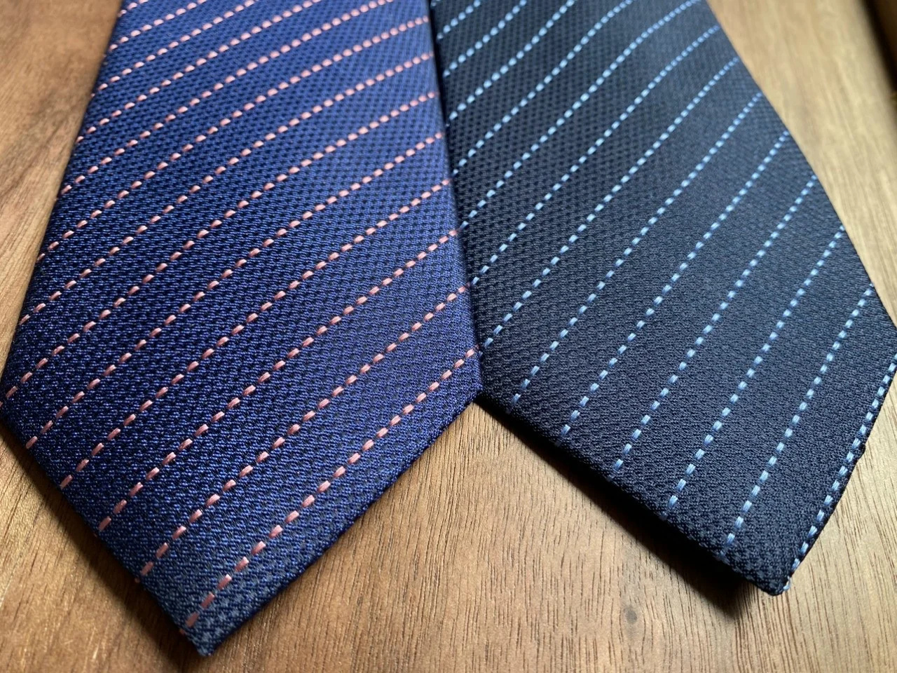 
New Arrival Popular Design Fashion Luxury Natural Silk Caravat For Men With Reasonable Price 