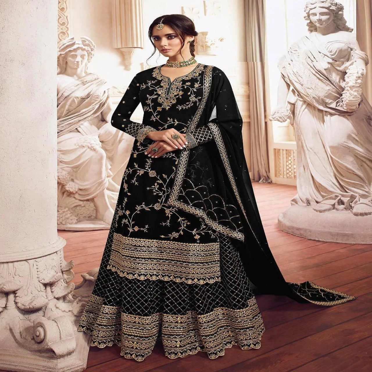 DESIGNER HEAVY GEORGETTE SUIT