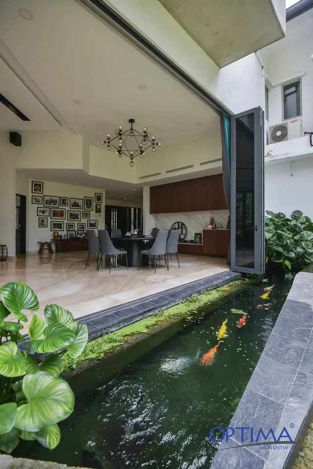 Commercial Exterior Accordion Folding Glass Doors Bi-folding doors, Restaurant Partitions Sliding Folding Glass Doors