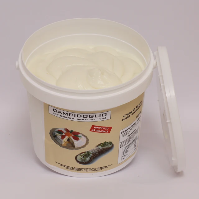 Artisanal top quality frozen Ricotta cream frozen in buckets 5 kg for export