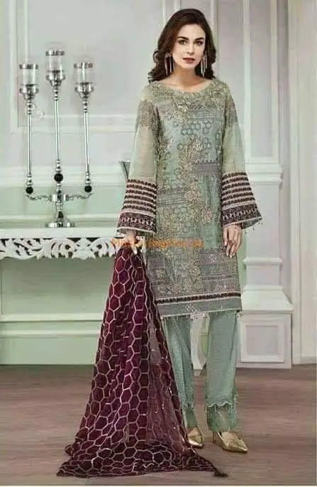 Модные дизайнерские индийские пакистанские костюмы из 3 частей лужайки/льна/хлопка Жоржетта доступны по оптовой цене.