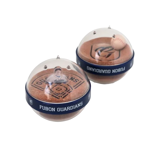 High grade unique and innovative baseball  star product acrylic globe paperweight as business promotional baseball gifts