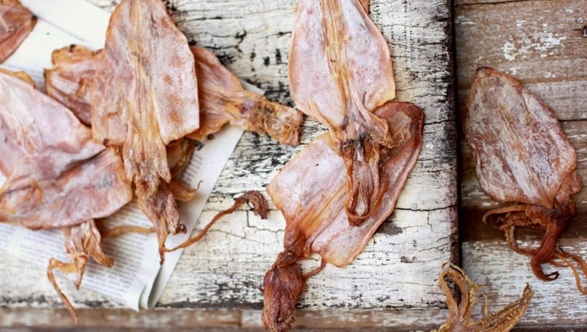 Dried Cuttlefish Seasoning Powder With 1 Year Shelf Life 25 kg Used for Snack Dusting and Processed Seafood