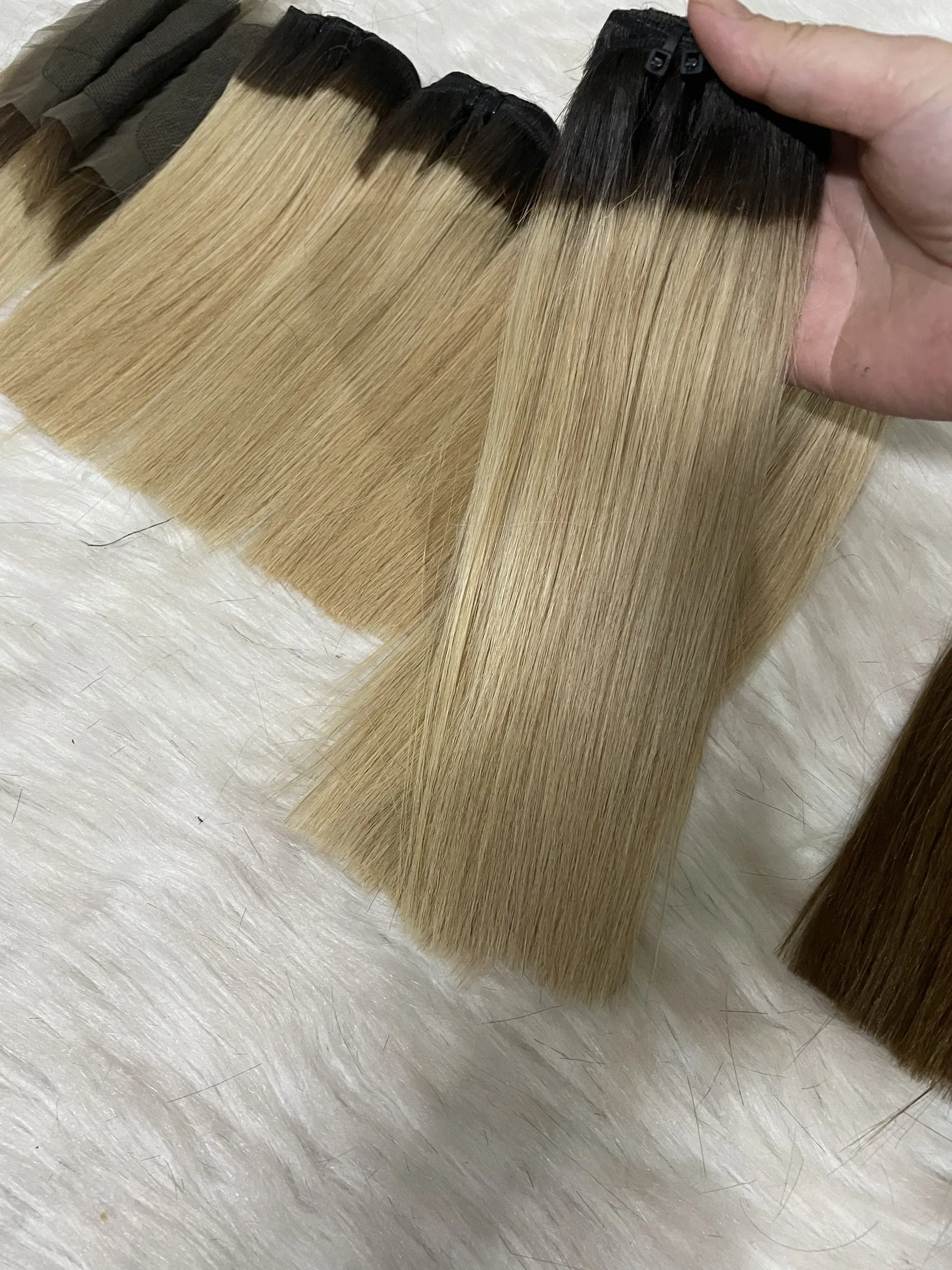 23 Nov Luxury Premium Quality Wholesale Raw Bone Straight Vietnam Human Hair