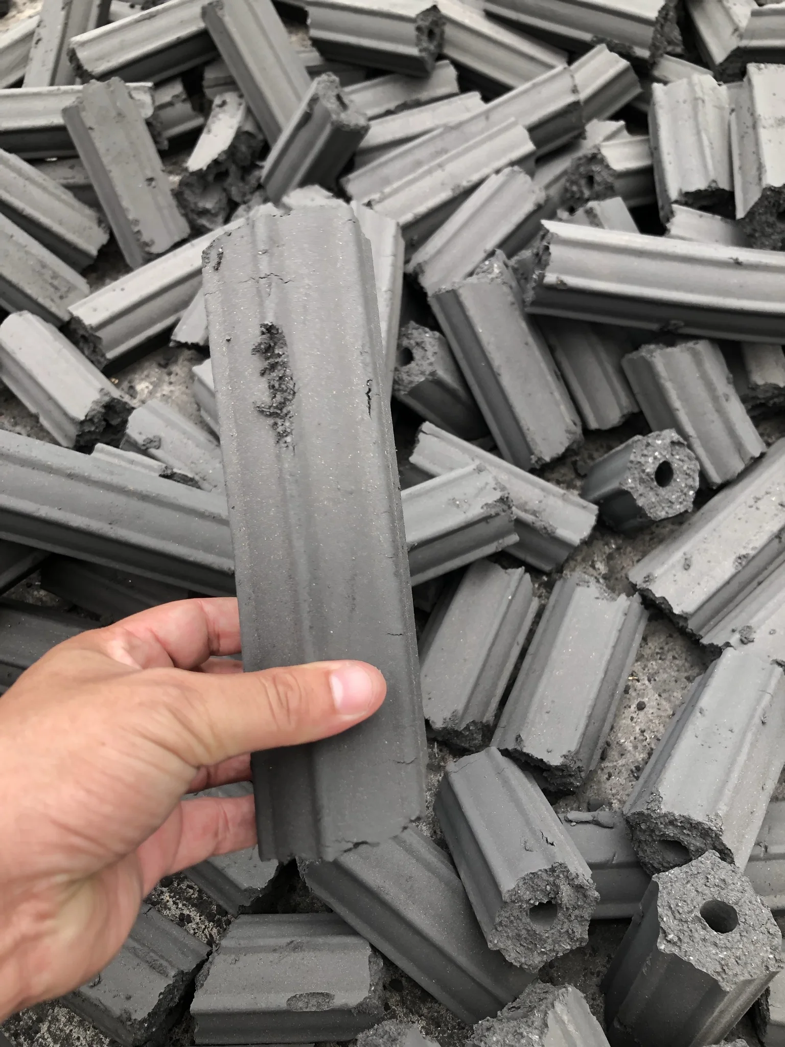 Cooling carbonization long burning briquettes charcoal