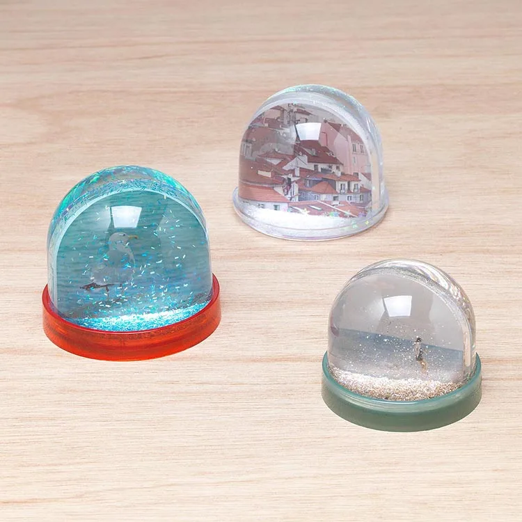 Top Selling Fits Two Photos High Quality Dome Shaped Acrylic Snow Globe