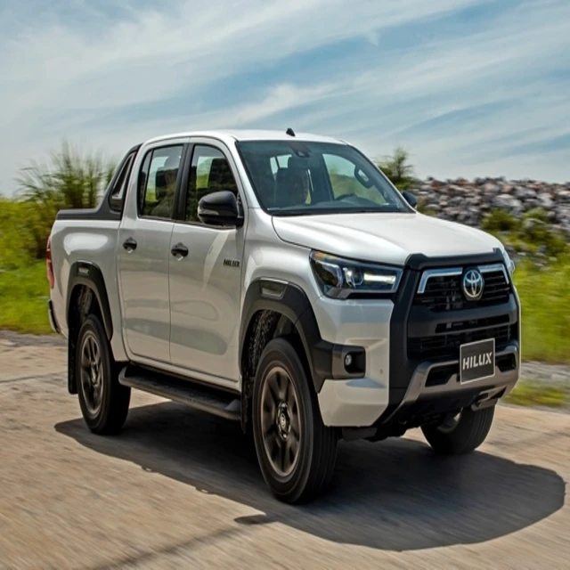 Used TO YO TA Pick Up Truck Hilux 4X4 for sale /Used HILUX PickUp for Sale