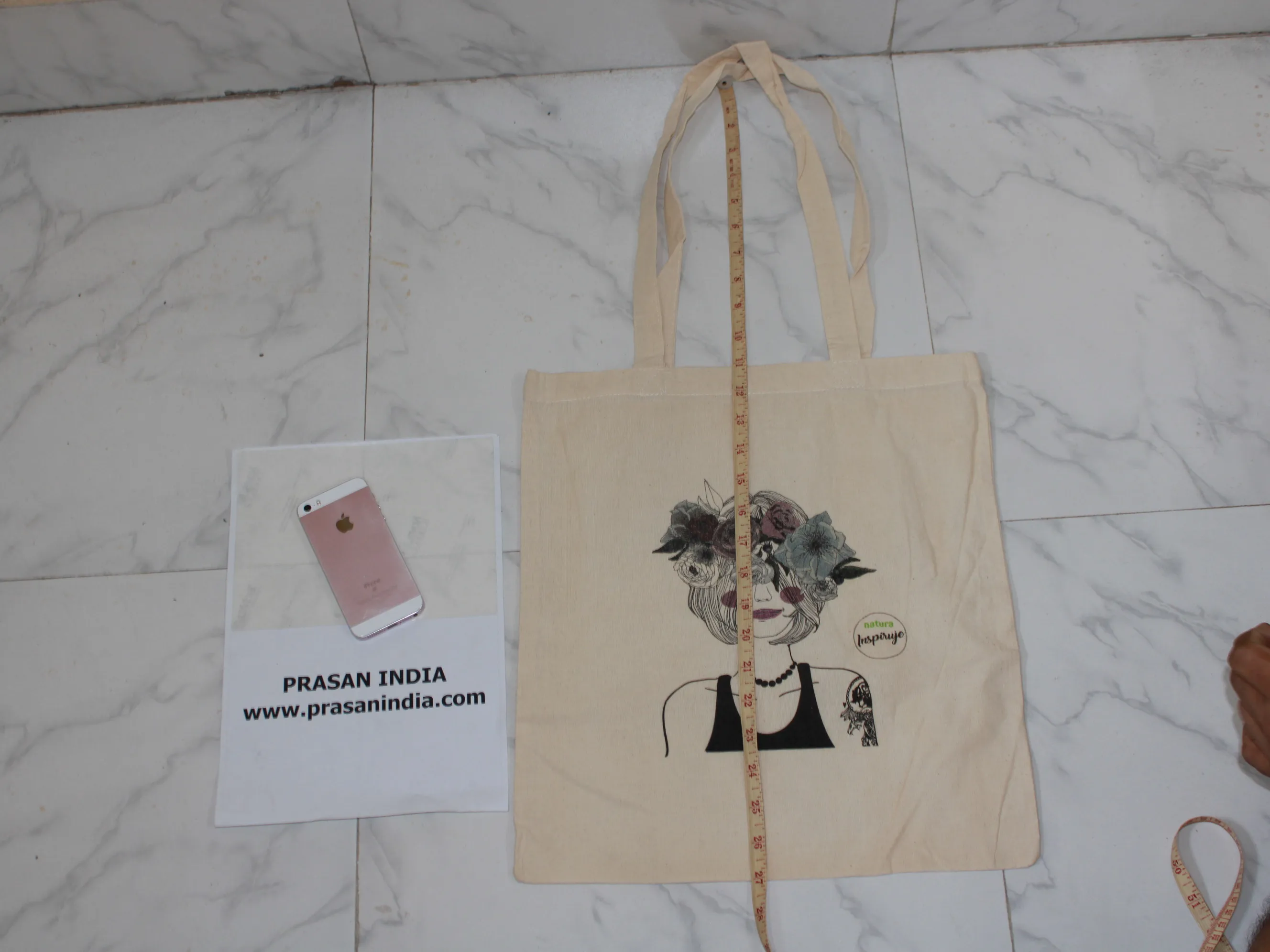 Sophisticated canvas bag with digital print and quality fabric muslin calico