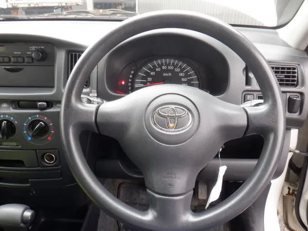 Used toyota succeed car with delicate and beautiful appearance