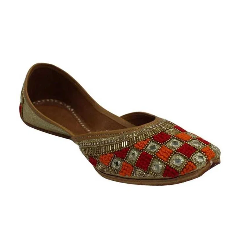 kussa shoes made in Pakistan Shoes Khussa Juti Jutti Mojari Punjabi Indian Women embroidery ladies juti