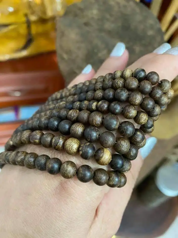  Высококачественный буддистский браслет из бусин Agarwood для здоровья подходит всех возрастов Вьетнама