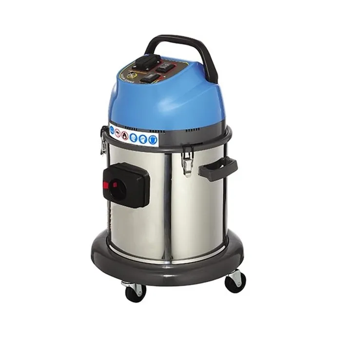Dust extractor with manual vacuuming