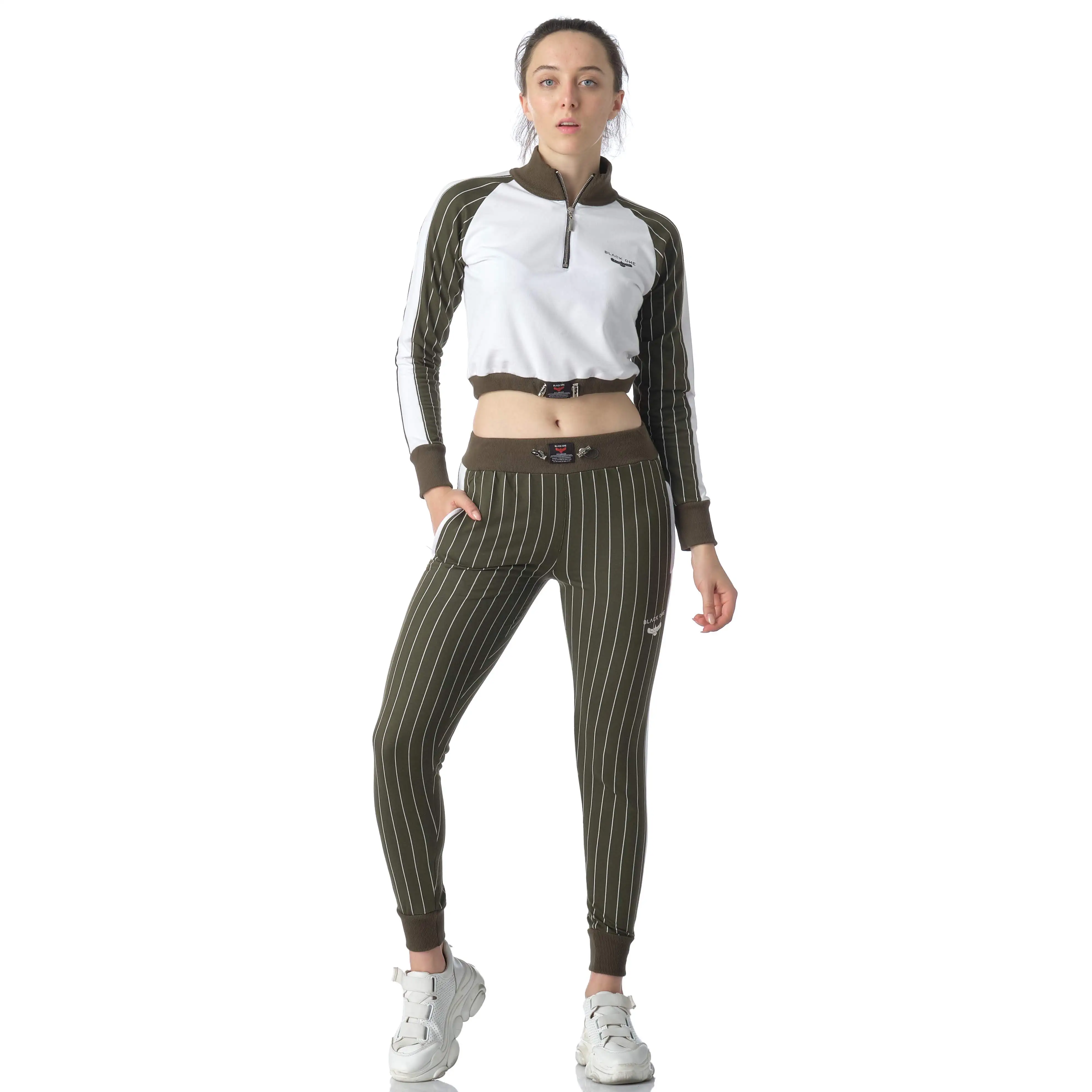 wholesale cheap New design high quality Custom Sports Tracksuits for Women Jogging wear Sportswear Tracksuit